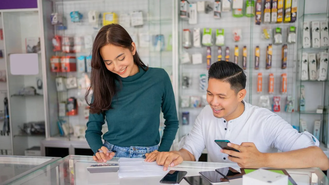 Jualan Aksesoris HP Biar Cuan Nggak Berhenti (1)